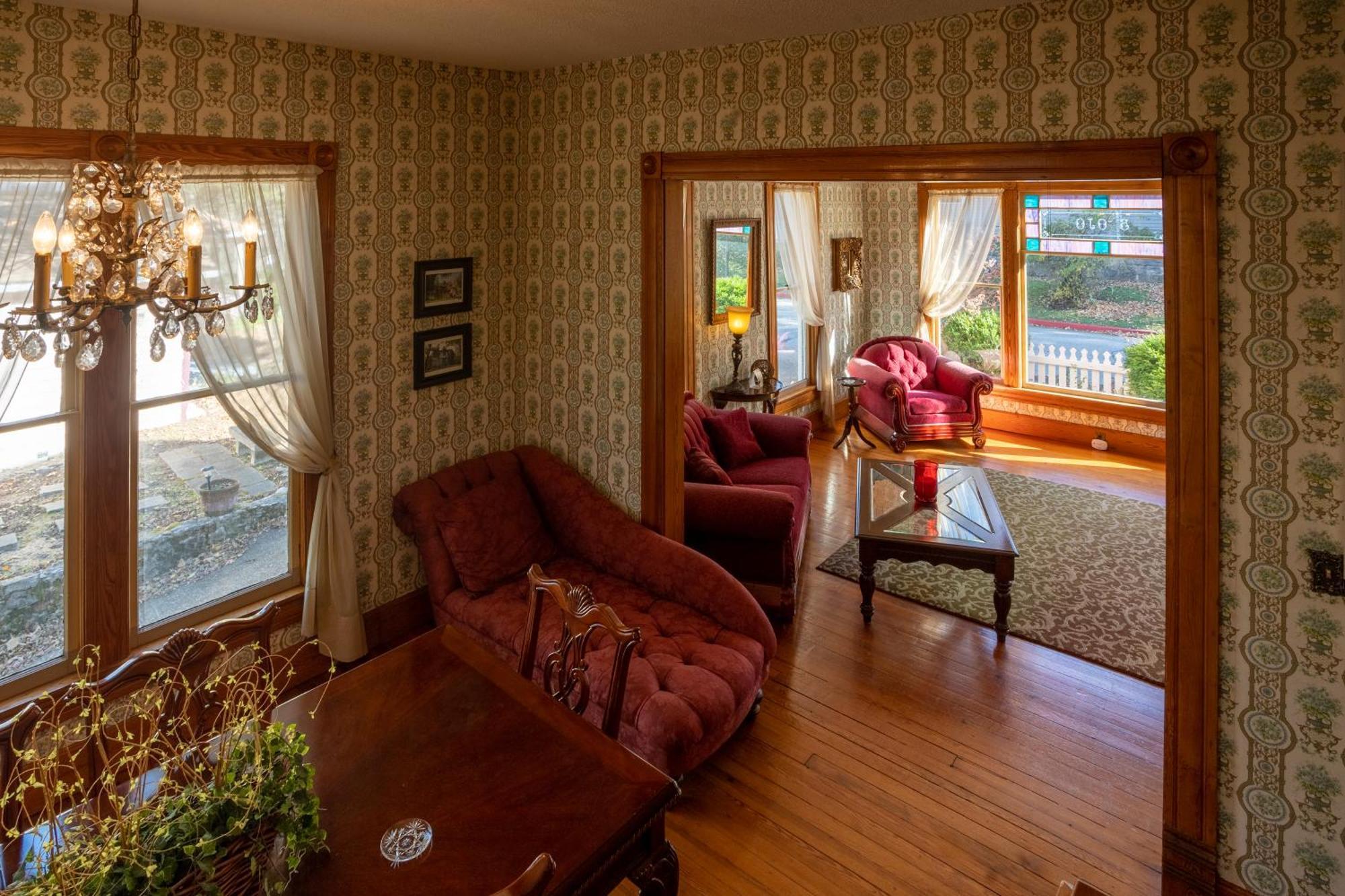 5 Ojo Inn Bed And Breakfast Eureka Springs Exterior foto